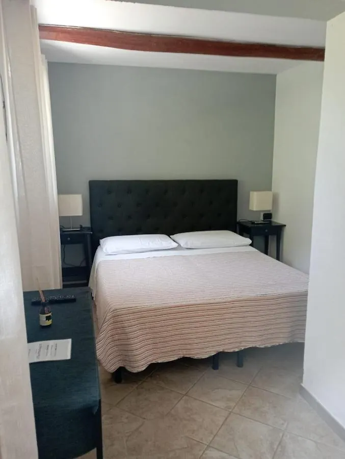 Il Girasole Bed & Breakfast Semorile