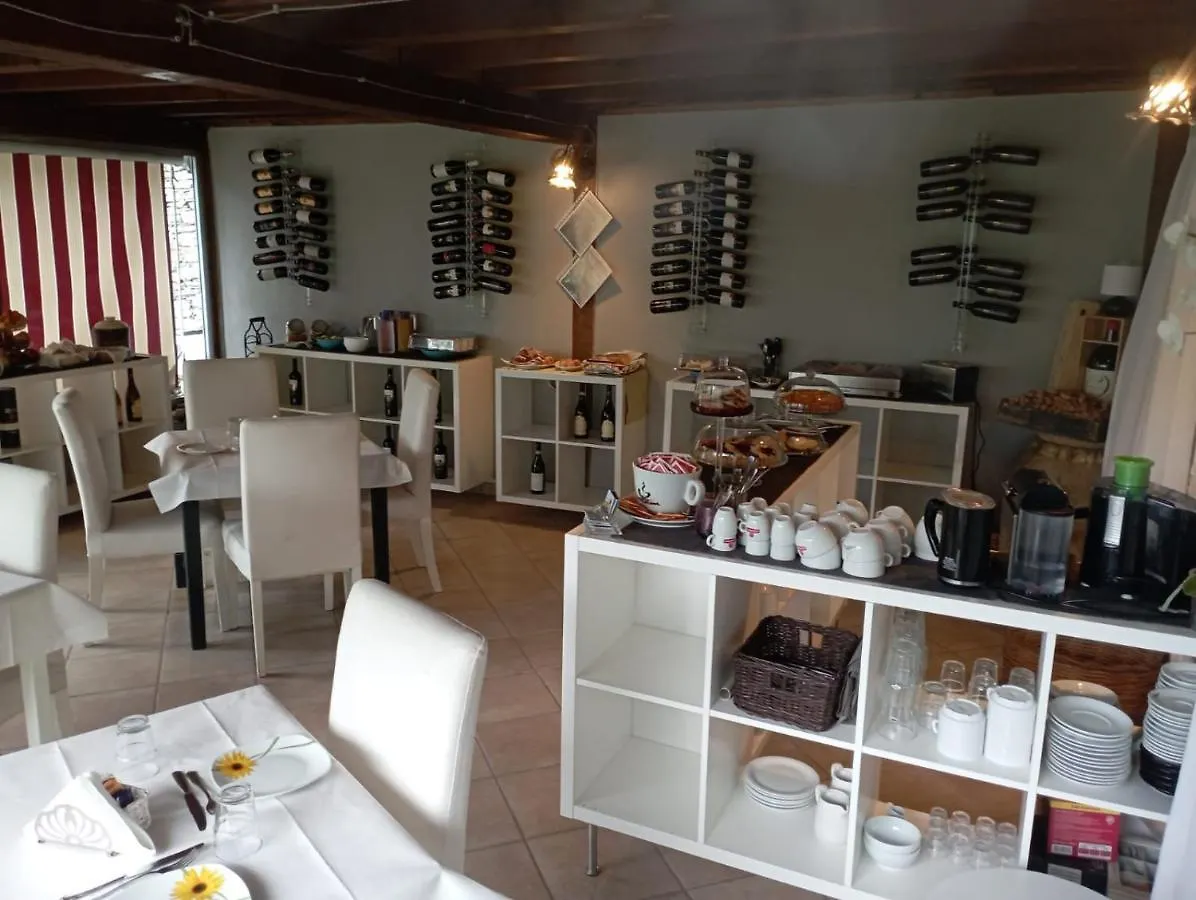 Il Girasole Bed and Breakfast Semorile